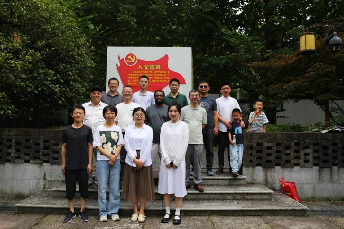 图片2.jpg